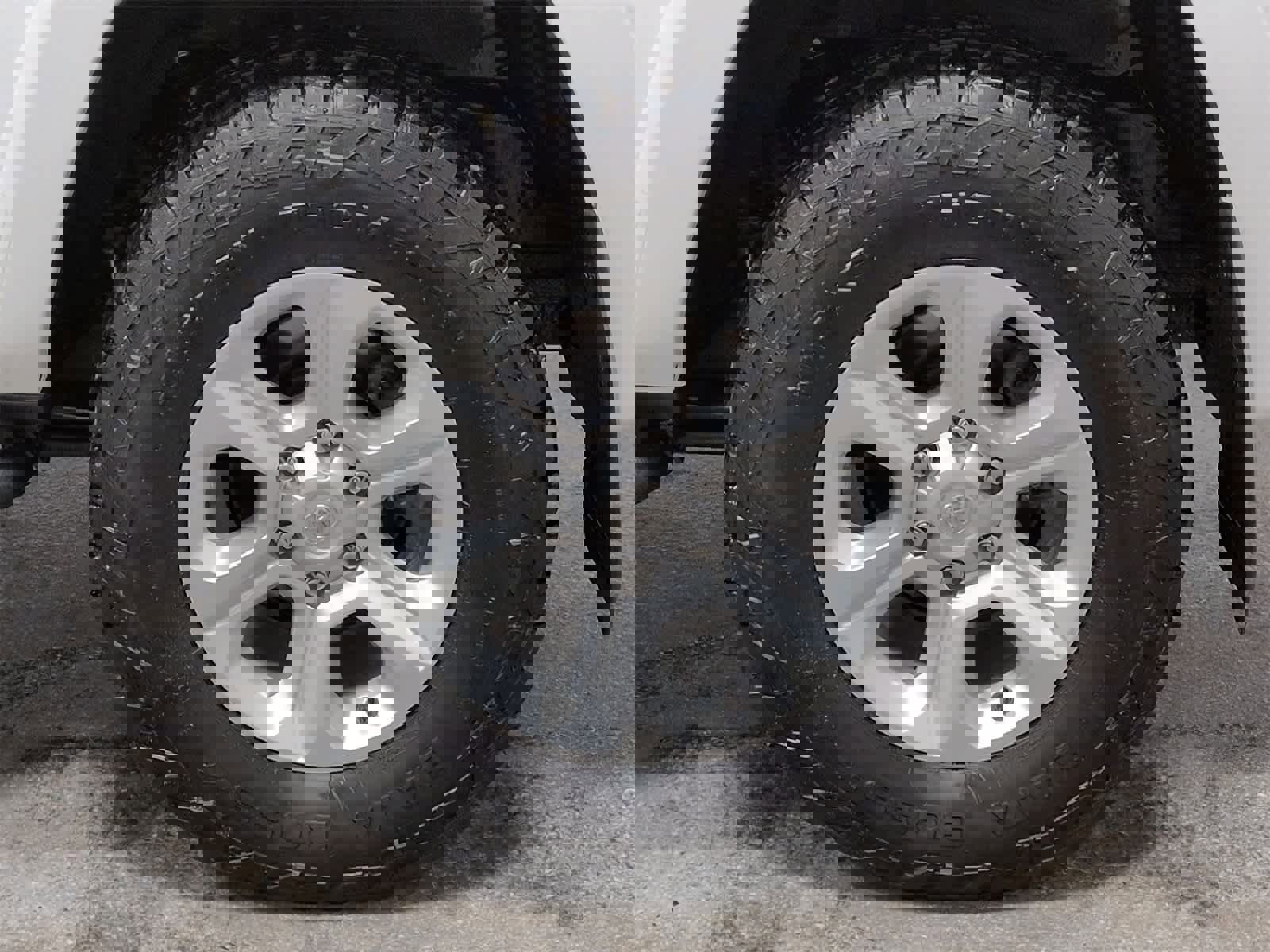 Used 2023 Toyota 4Runner SR5 Premium image 14