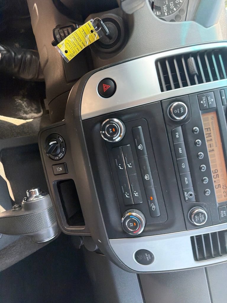 Used 2014 Nissan Xterra X AWD/4WD image 17