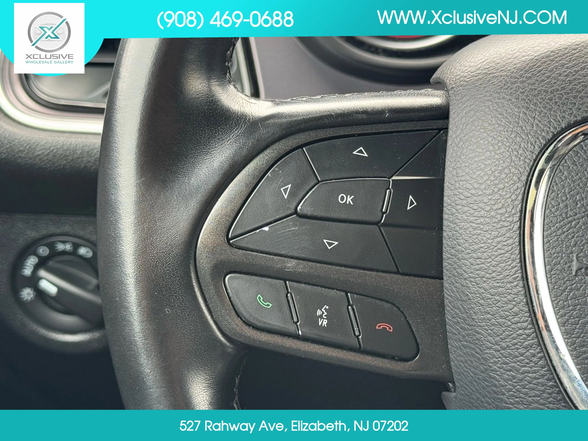 Used 2020 Dodge Challenger SXT image 11