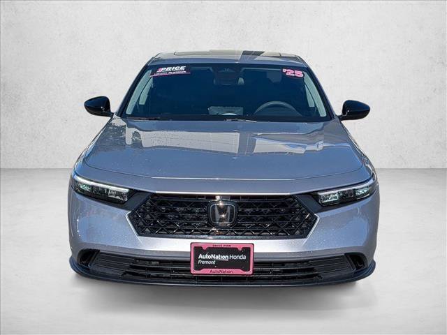 Used 2025 Honda Accord SE image 2
