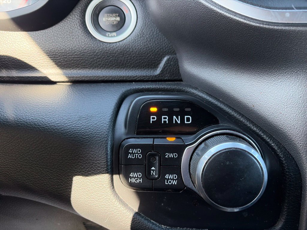 Used 2019 RAM 1500 Big Horn AWD/4WD image 14