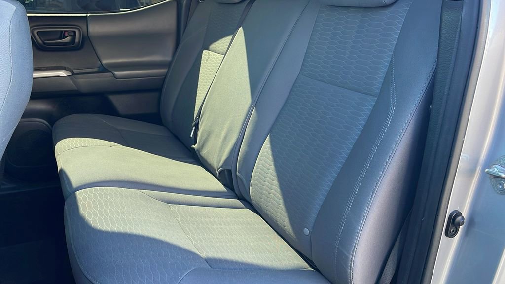 Used 2016 Toyota Tacoma SR5 image 15