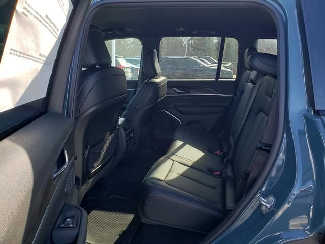 New 2026 Jeep Grand Cherokee Limited AWD/4WD image 7