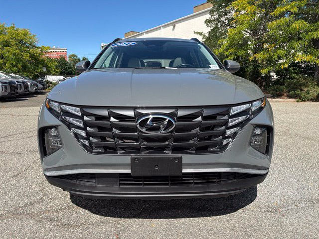 Used 2024 Hyundai Tucson SEL w/ Convenience Package AWD/4WD image 2