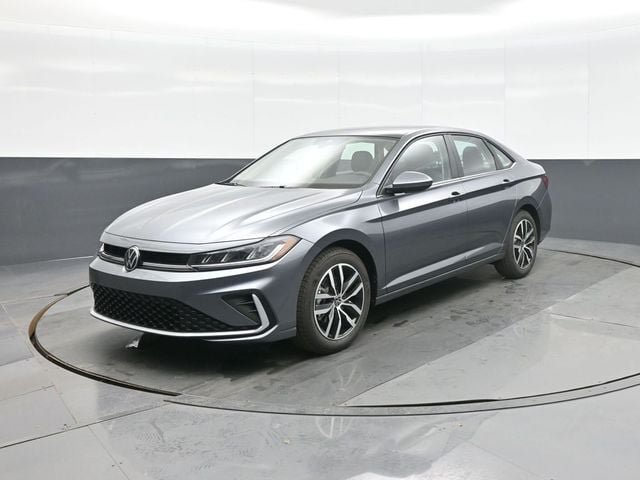 New 2026 Volkswagen Jetta SE FWD image 3