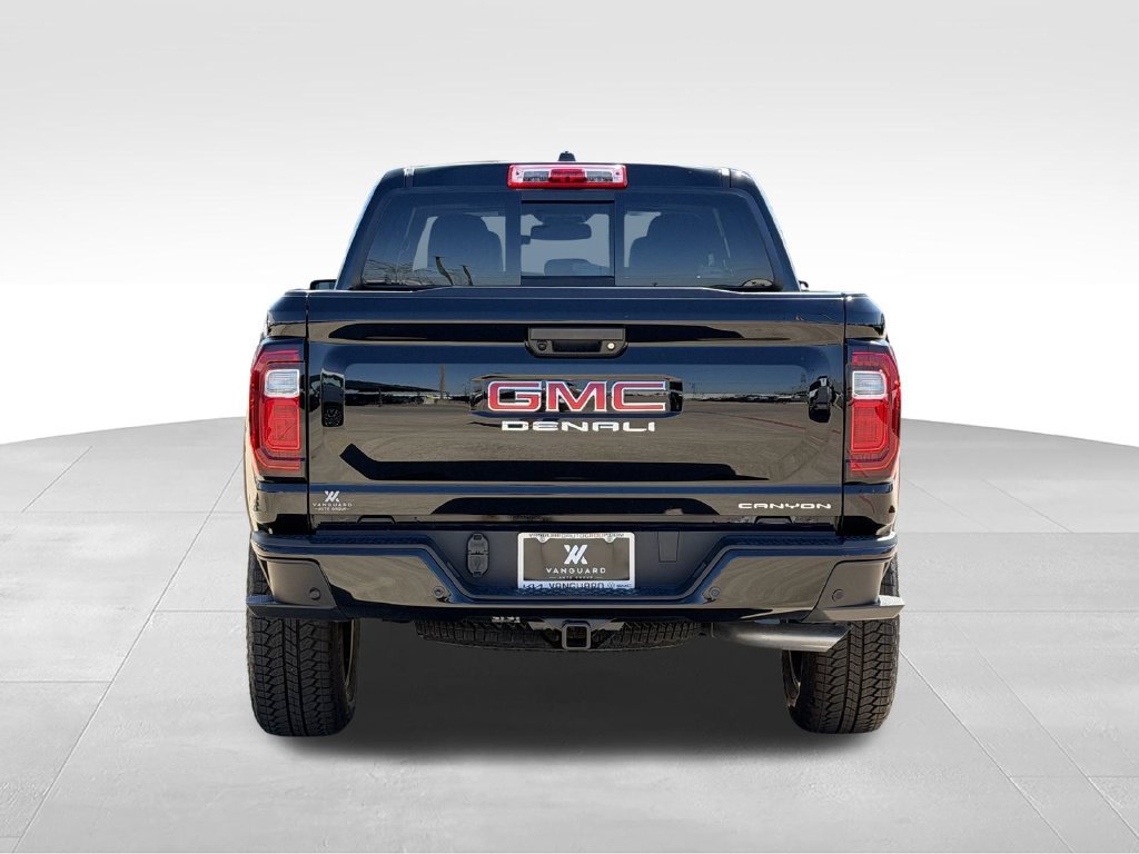 New 2026 GMC Canyon Denali AWD/4WD image 4