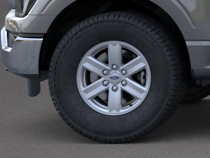 New 2023 Ford F150 XLT w/ Equipment Group 301A Mid image 19