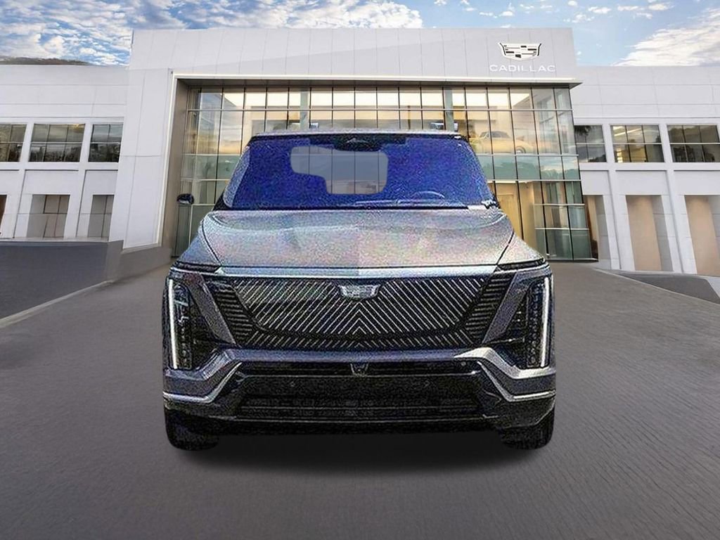 Used 2026 Cadillac Vistiq Premium Luxury AWD/4WD image 2