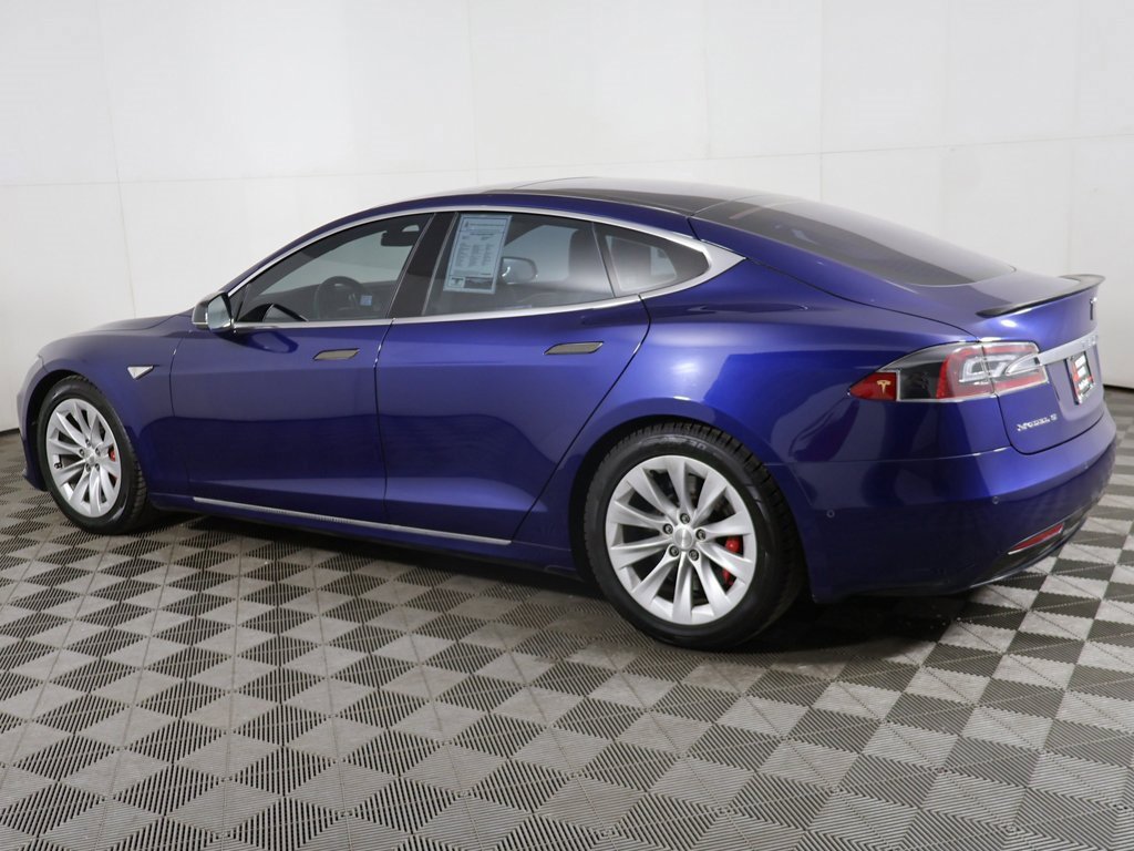 Used 2016 Tesla Model S P90D image 13