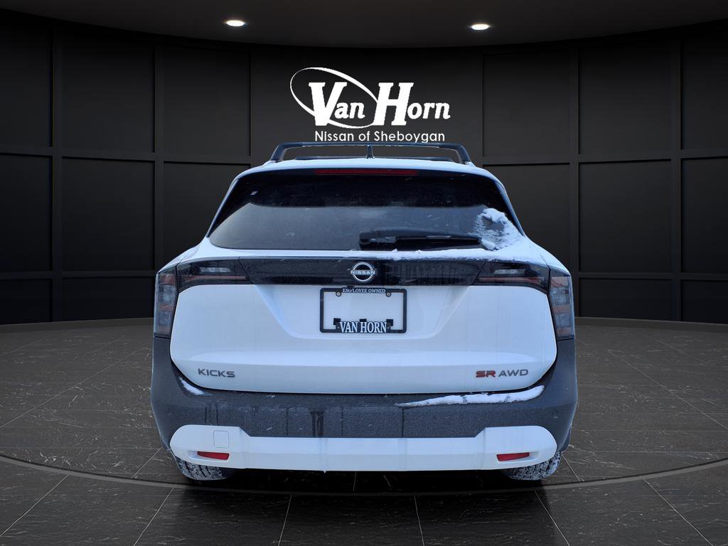 New 2026 Nissan Kicks SR w/ Cold Weather Package image 6