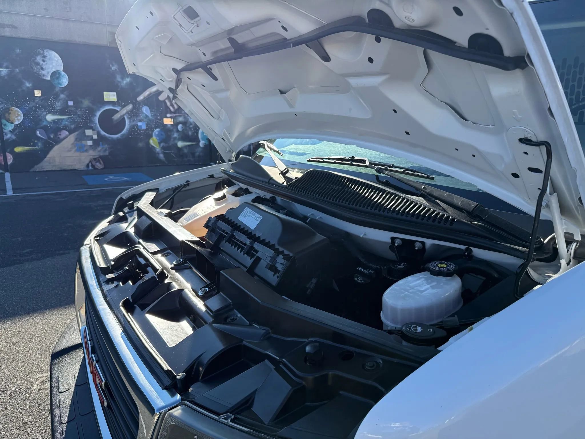 Used 2022 GMC Savana 2500 w/ Communications Package image 63