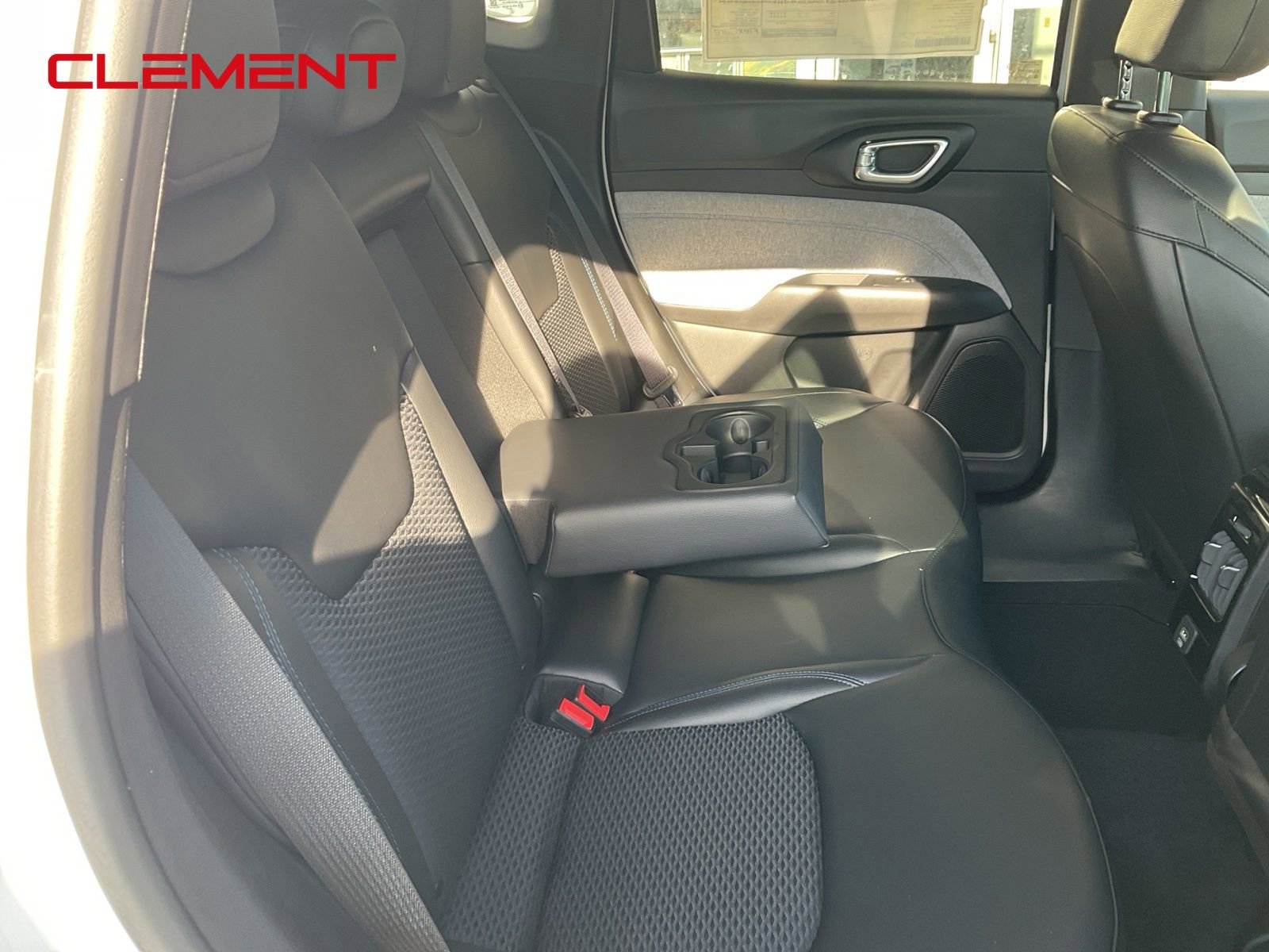 New 2026 Jeep Compass Latitude image 20