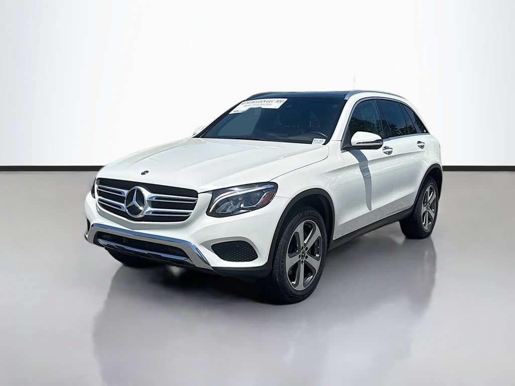 Used 2018 Mercedes-Benz GLC 300 w/ Multimedia Package image 7