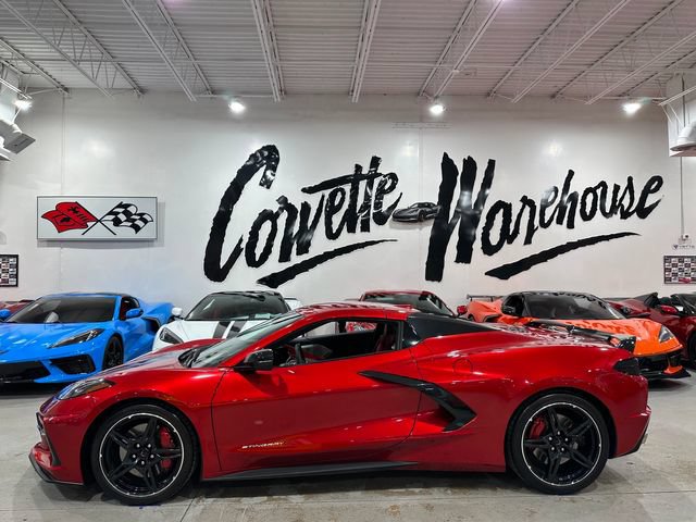 Used 2021 Chevrolet Corvette Stingray Premium Conv w/ Z51 Performance Package RWD image 2