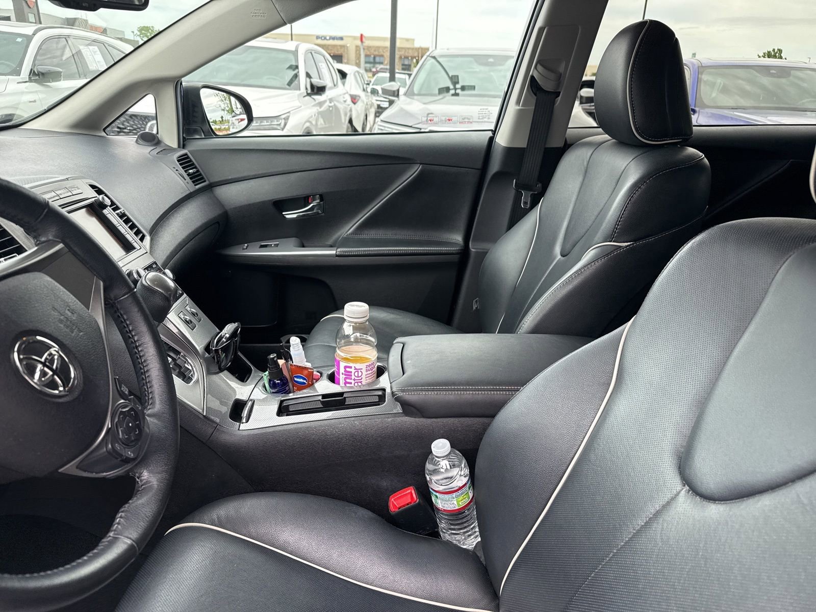 Used 2014 Toyota Venza Limited FWD image 8