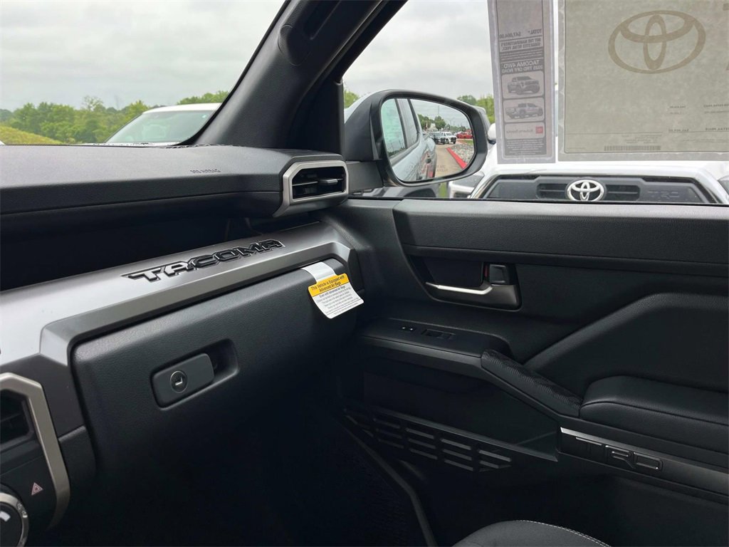 New 2025 Toyota Tacoma TRD Off-Road image 26
