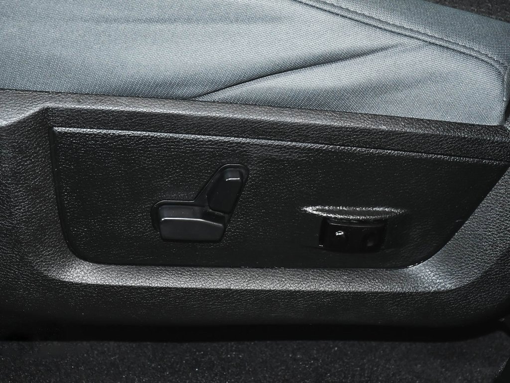 Used 2017 RAM 1500 Big Horn image 38