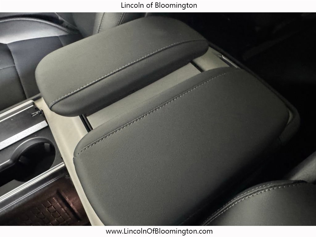 New 2026 Lincoln Navigator L Reserve AWD/4WD image 71