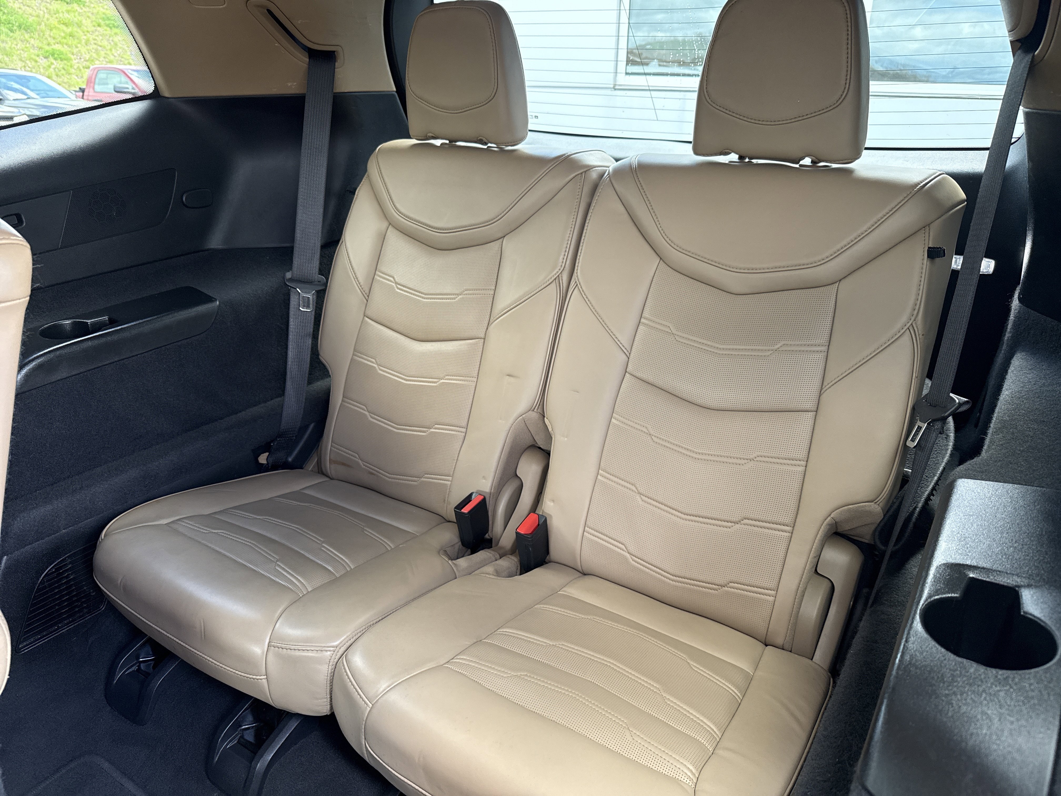 Used 2022 Cadillac XT6 Premium Luxury w/ Platinum Package AWD/4WD image 15