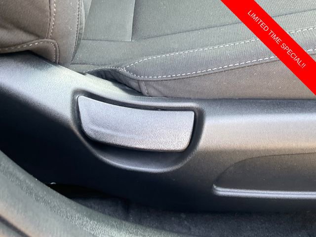 Used 2022 Hyundai Elantra SEL w/ Preferred Accessory Package image 15