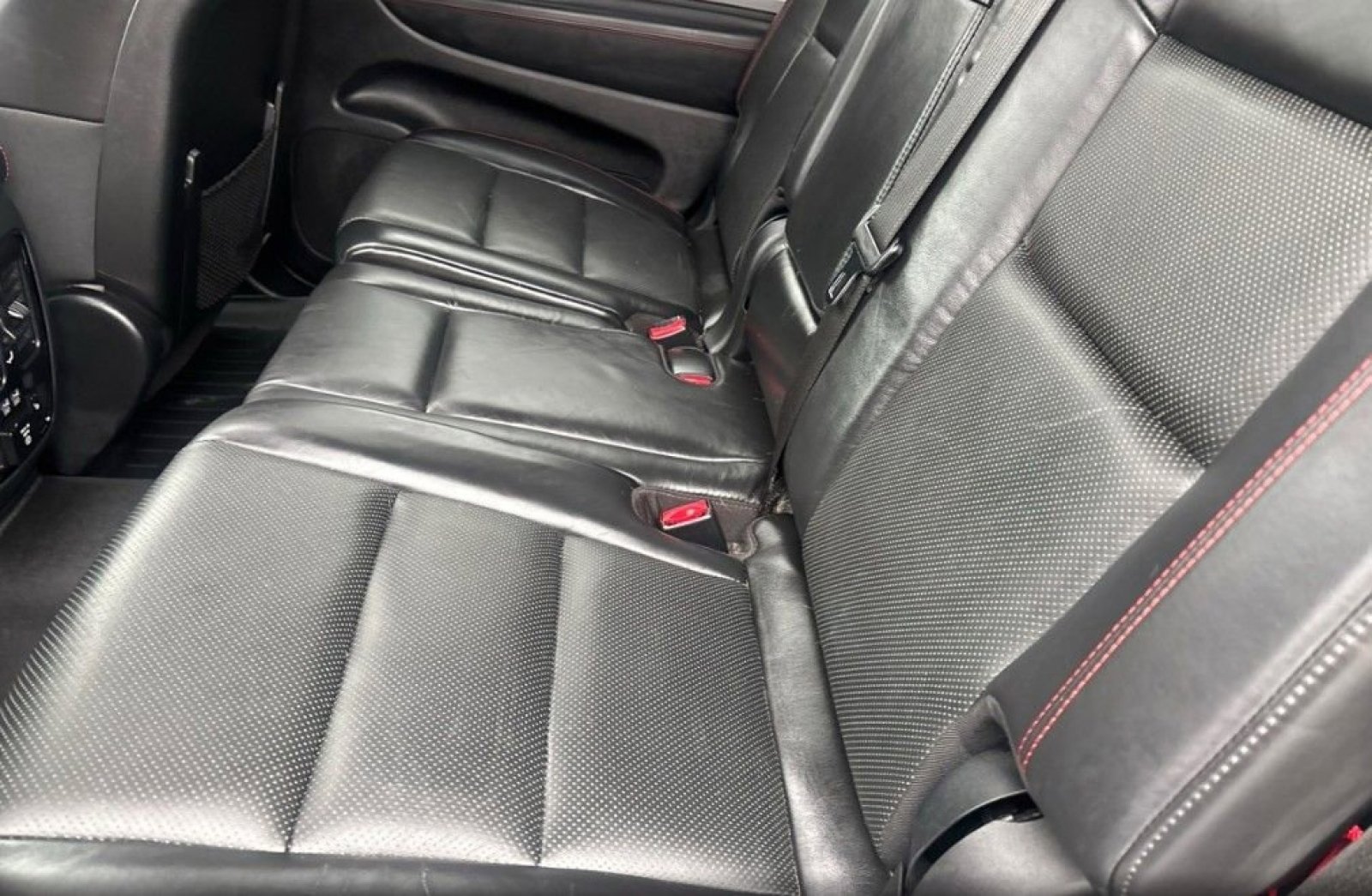 Used 2018 Dodge Durango R/T w/ Technology Group image 14