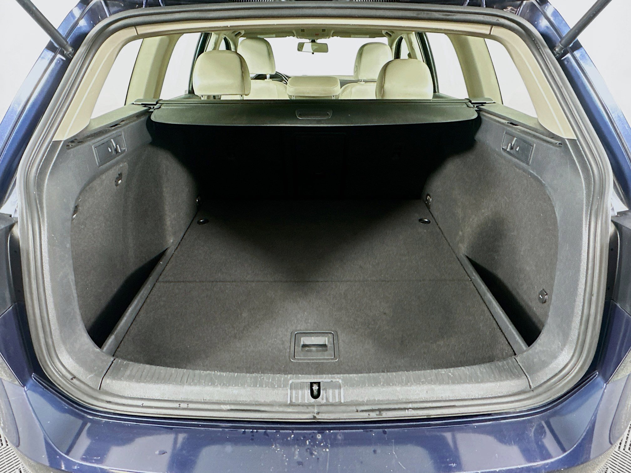 Used 2016 Volkswagen Golf Limited Edition image 28