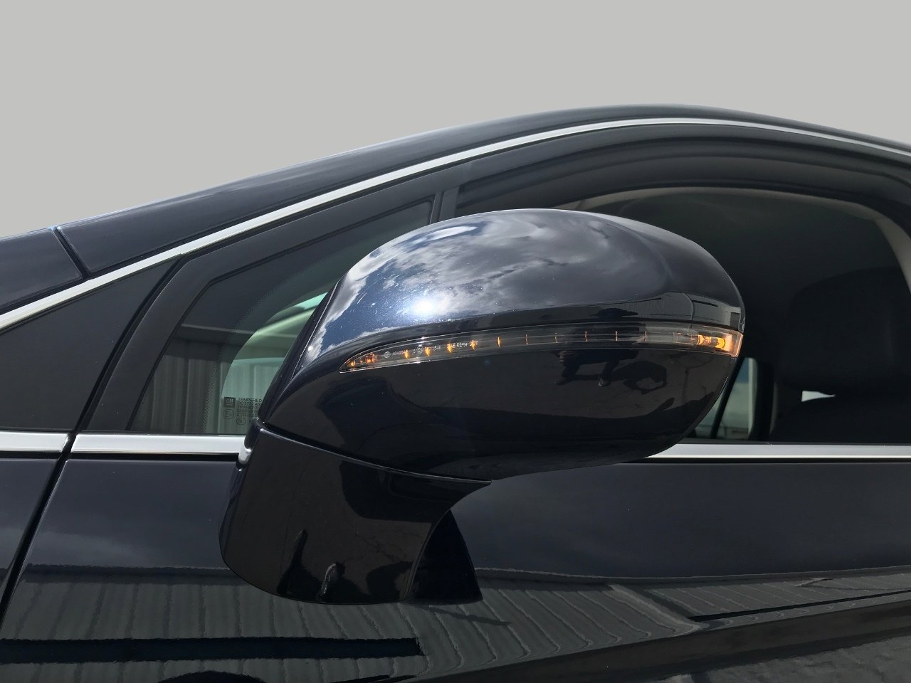 Used 2020 Buick Envision Essence image 36