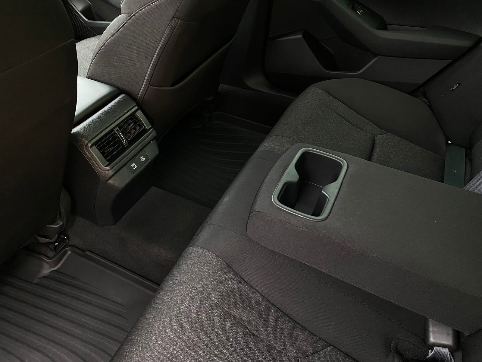 Used 2025 Honda Accord SE image 30