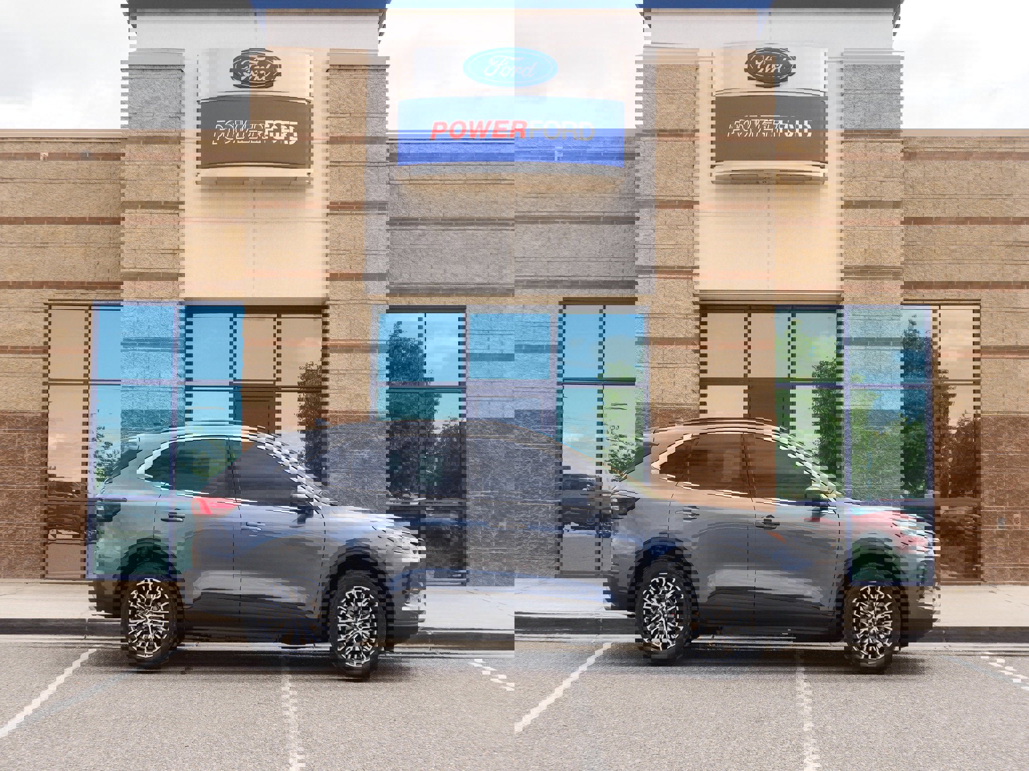 New 2025 Ford Escape SE w/ PHEV Premium Package image 5