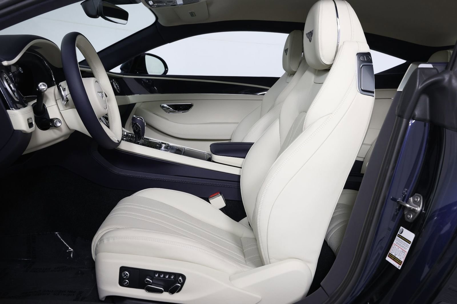 New 2026 Bentley Continental GT image 2