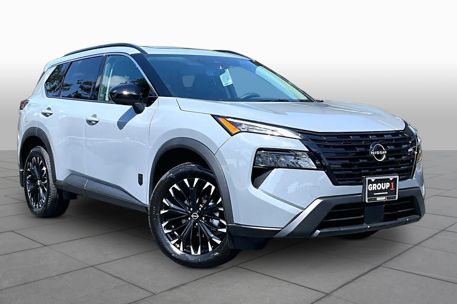 New 2026 Nissan Rogue Dark Armor FWD image 2