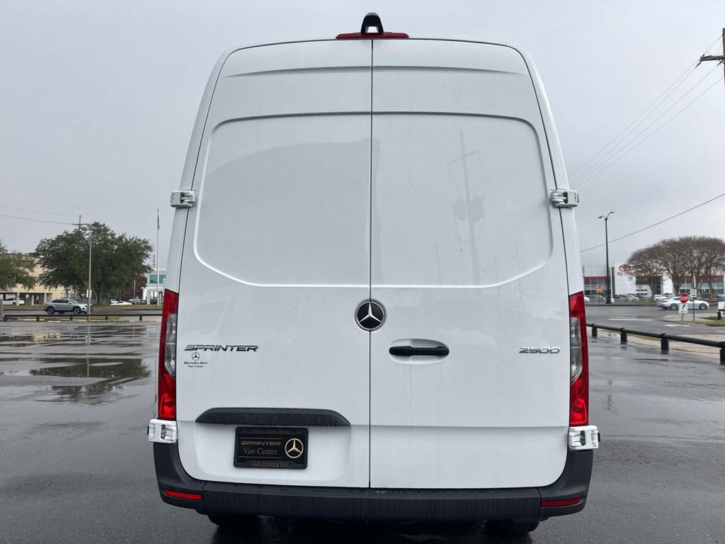 New 2025 Mercedes-Benz Sprinter 2500 image 5