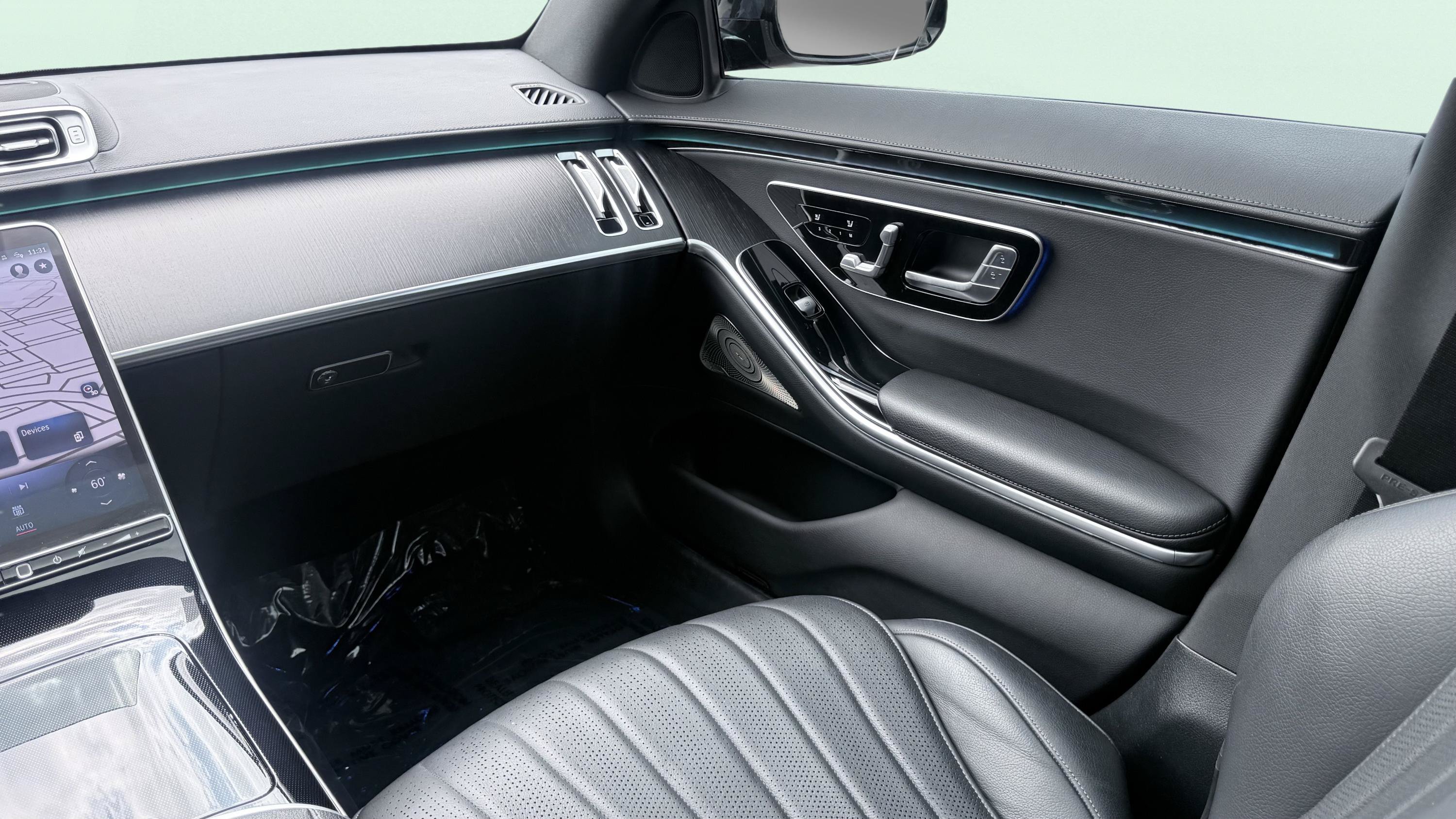 Used 2023 Mercedes-Benz S 500 4MATIC w/ AMG Line image 57