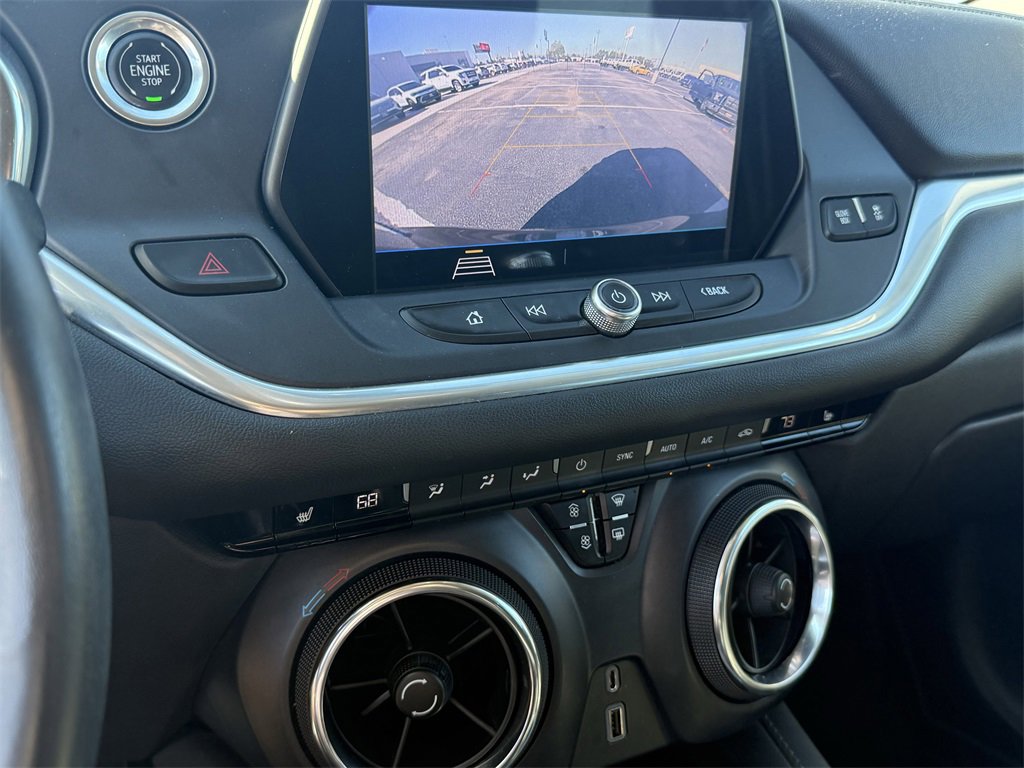Used 2019 Chevrolet Blazer LT image 17