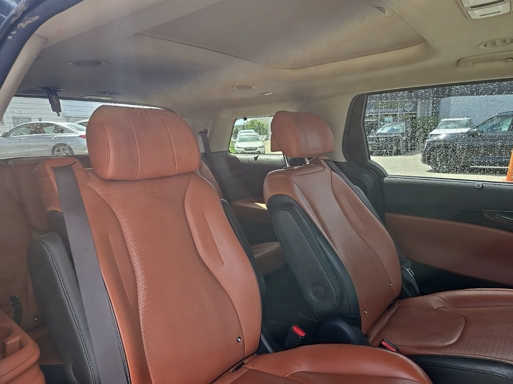 Certified 2022 Kia Carnival SX Prestige FWD image 35