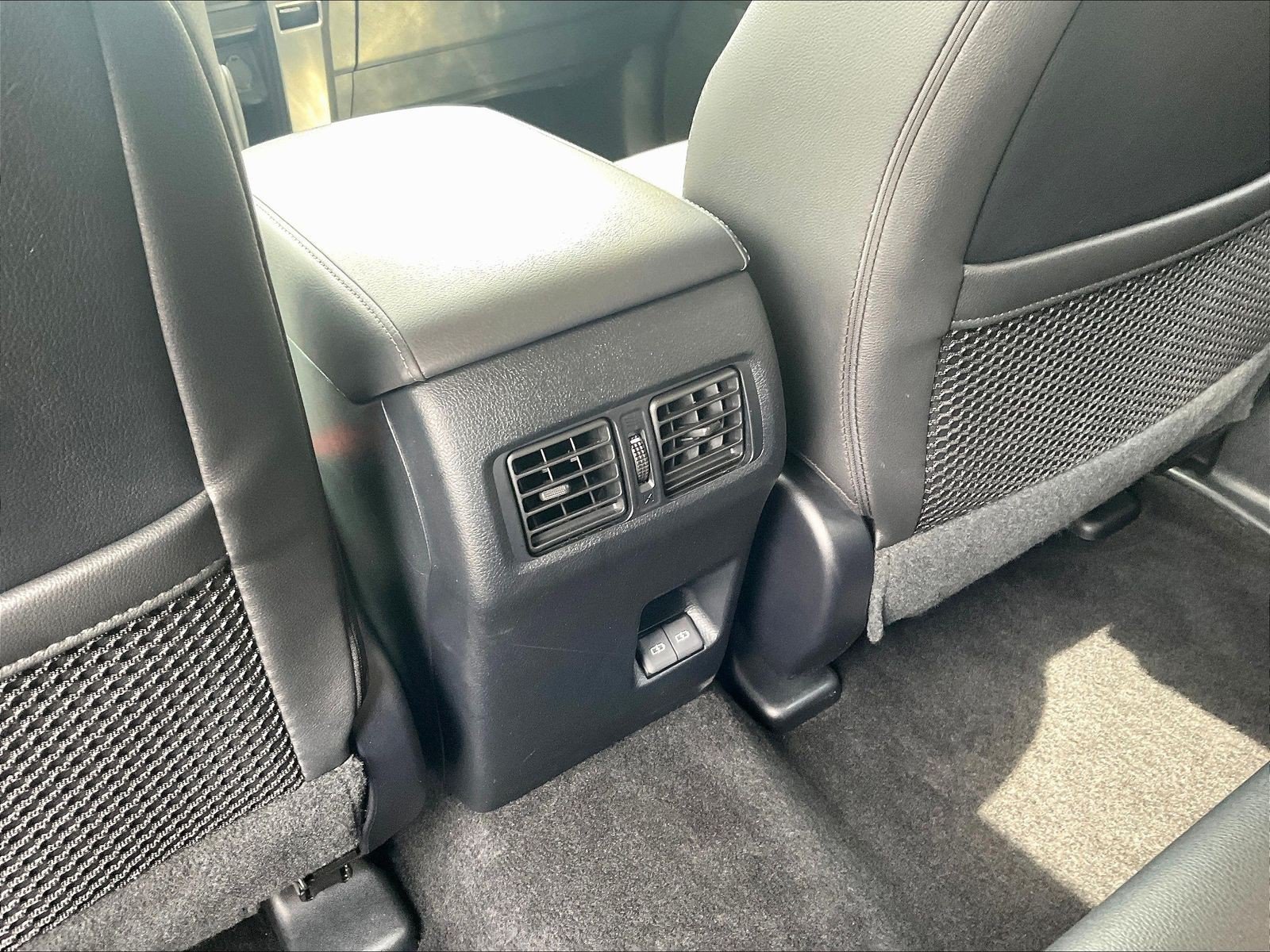 Used 2023 Toyota 4Runner SR5 Premium w/ Moonroof Package AWD/4WD image 10