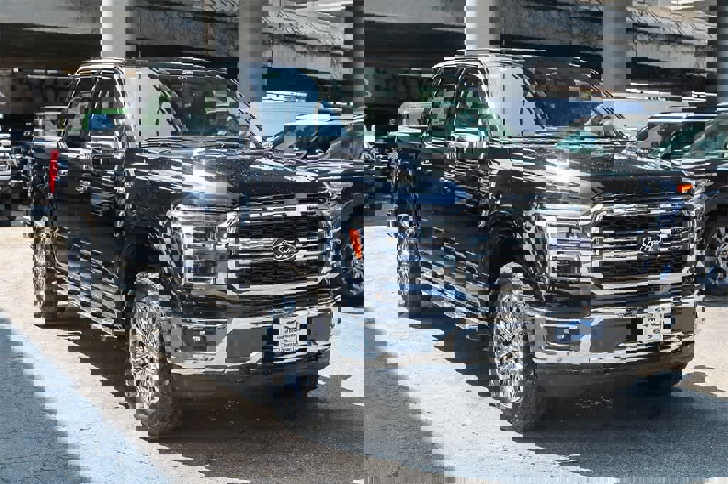 New 2025 Ford F150 Lariat w/ Equipment Group 501A Mid image 3