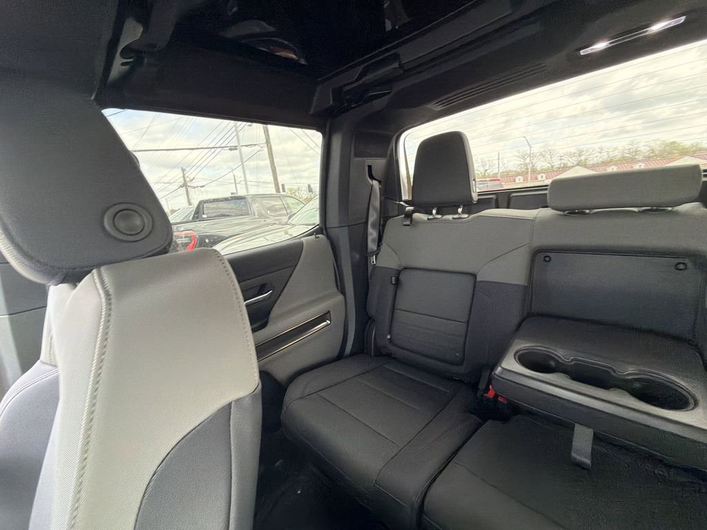 New 2025 GMC Hummer EV 3X AWD/4WD image 12