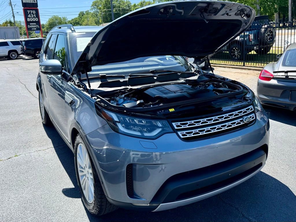 Used 2019 Land Rover Discovery HSE AWD/4WD image 4
