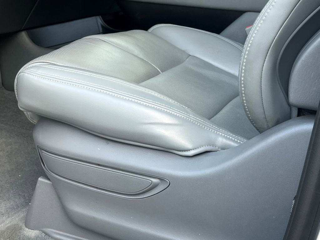 Used 2021 Lincoln Navigator Reserve w/ Luxury Package image 29