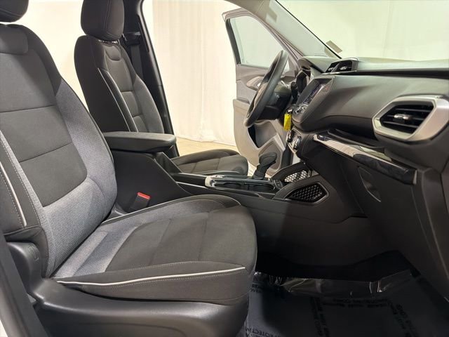 Used 2023 Chevrolet TrailBlazer LS image 22