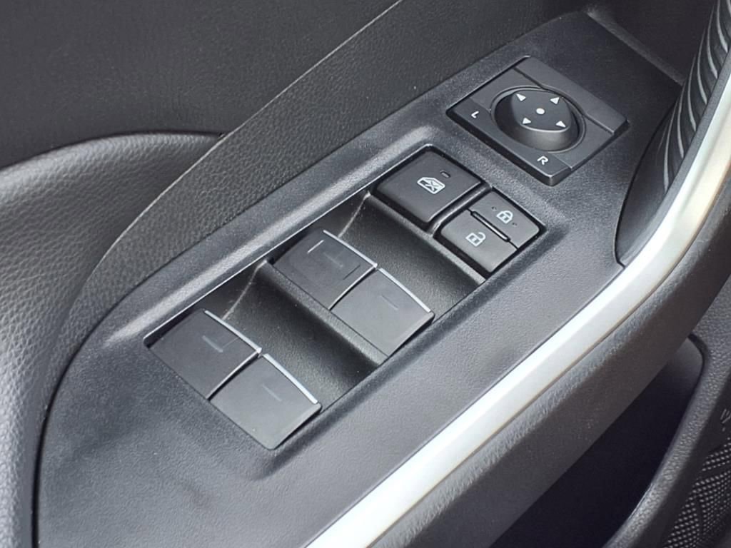 Used 2024 Toyota RAV4 XLE image 17