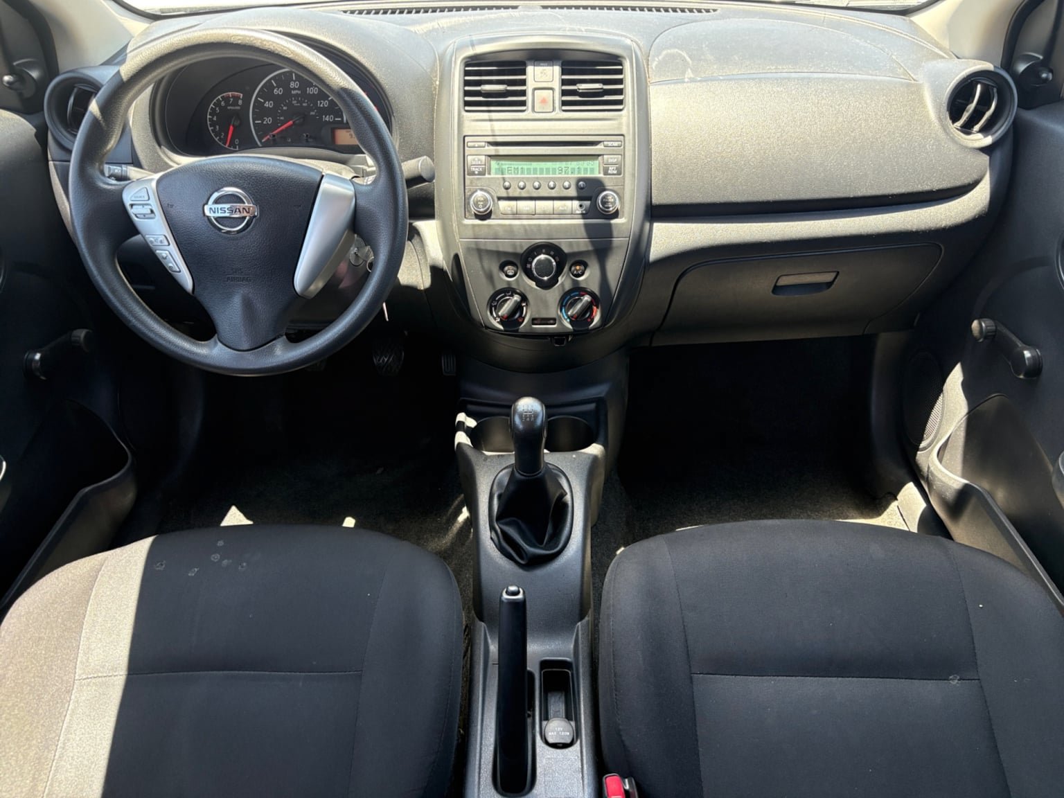 Used 2015 Nissan Versa S FWD image 12