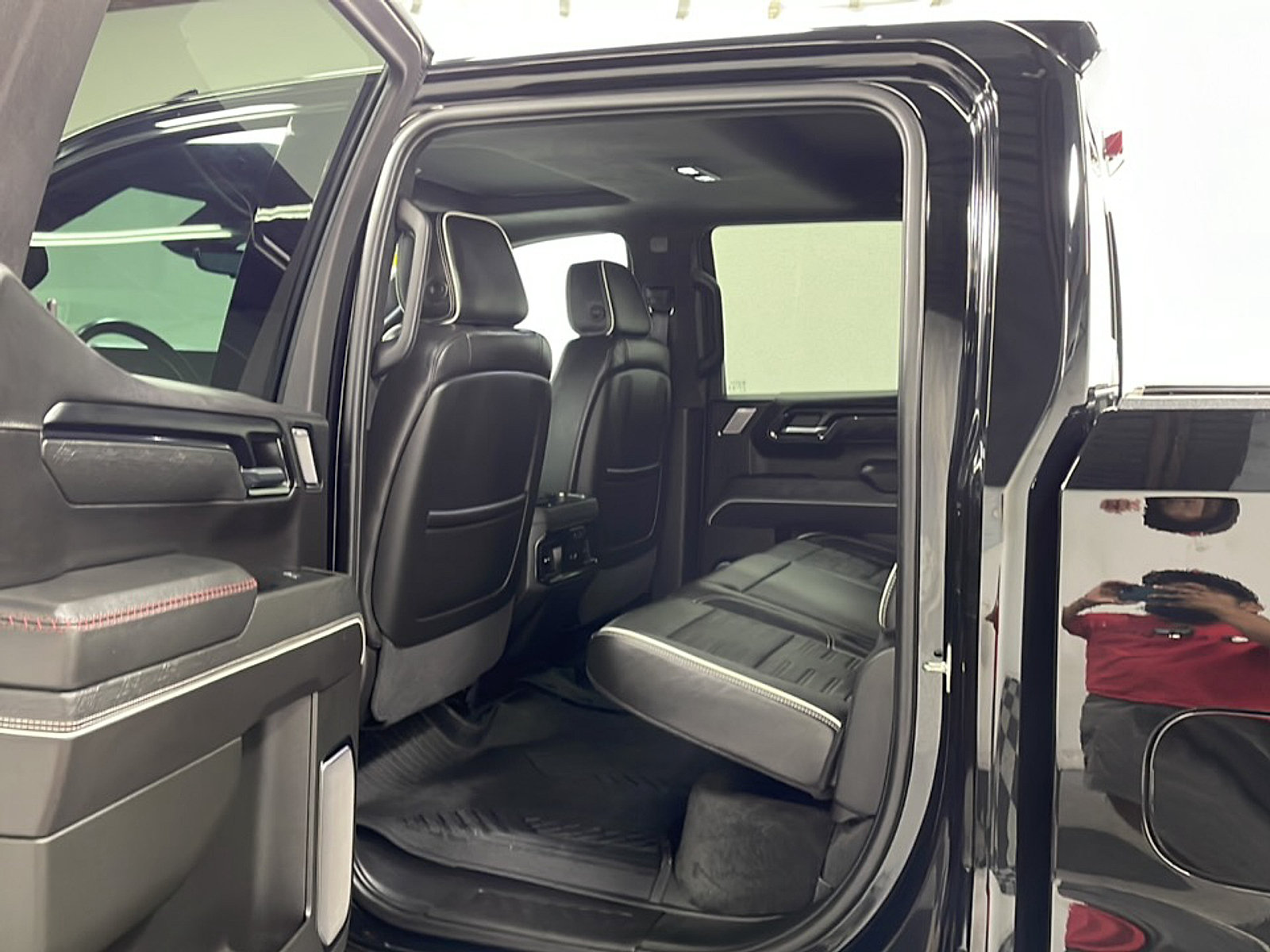 Used 2024 GMC Sierra 1500 AT4X w/ AT4X AEV Edition AWD/4WD image 15