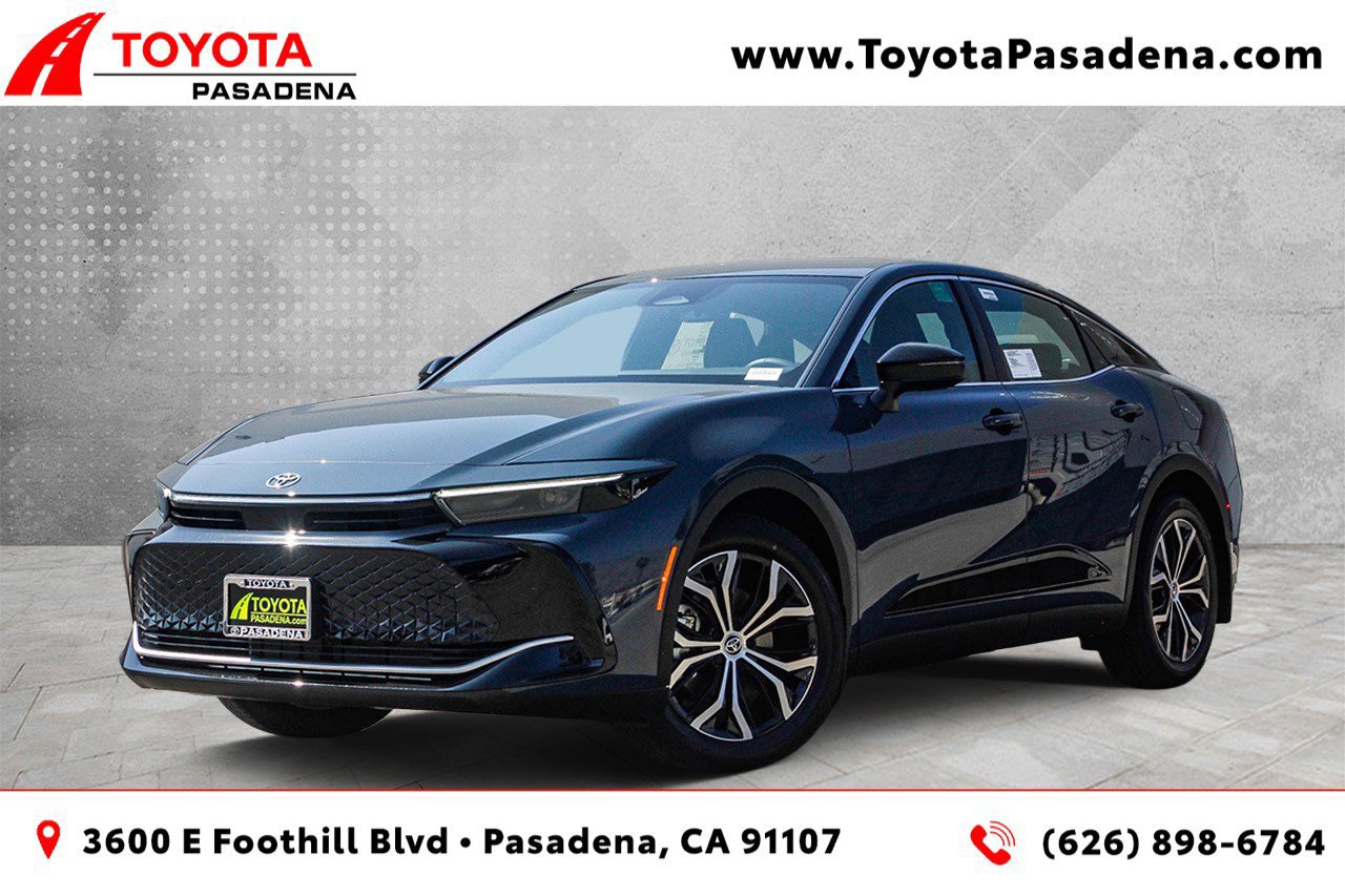 New 2026 Toyota Crown XLE image 1