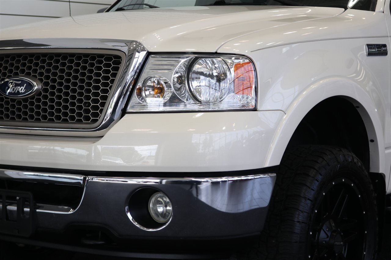 Used 2007 Ford F150 Lariat AWD/4WD image 12