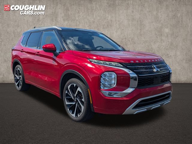 Used 2024 Mitsubishi Outlander SEL AWD/4WD image 1