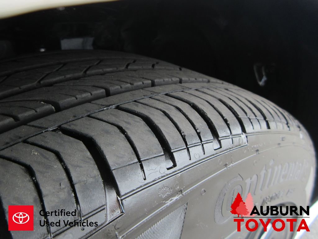 Certified 2025 Toyota Camry SE w/ Convenience Package FWD image 11