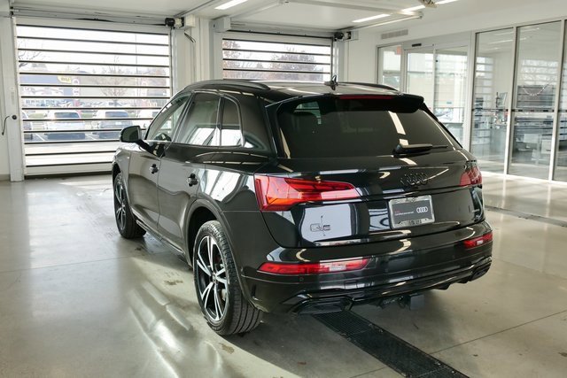 Certified 2025 Audi Q5 Prestige w/ Prestige Package image 4