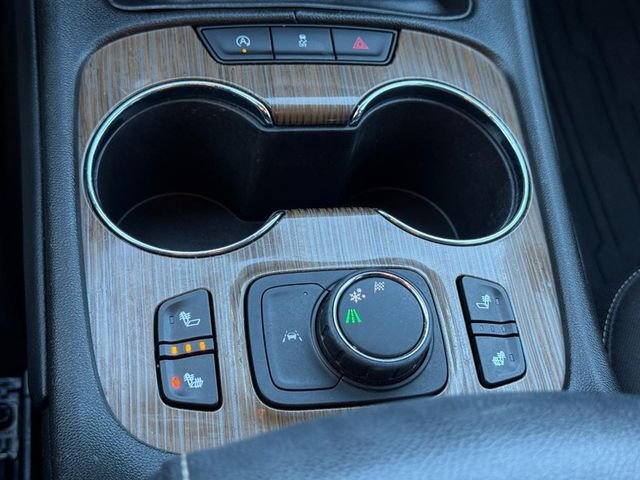 Certified 2023 GMC Acadia SLE w/ Driver Convenience Package image 20